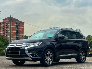 Mitsubishi OUTLANDER 2.0 4WD 360CAM FULL LOAN