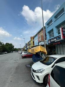 Seremban 2 Garden Homes Ground Floor Shop For Rent
