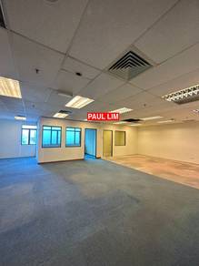 OFFICE RENT WITH 3 ELEVATOR TOp CONDITION 100 CAR PARK READY 3315 SQFT