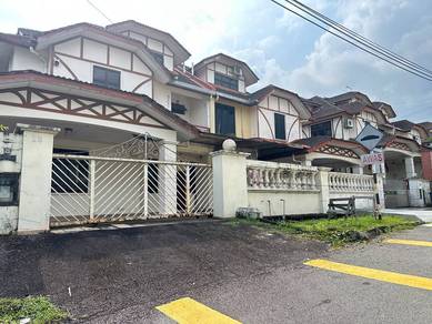 40x80sqft Taman Universiti @ Double Storey Semi-Detached House