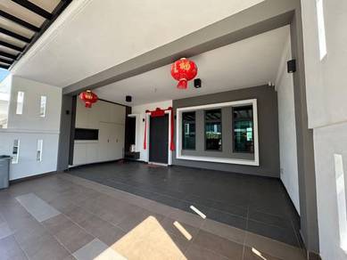 Fully renovated double storey terrace house in forest height Broadhill
