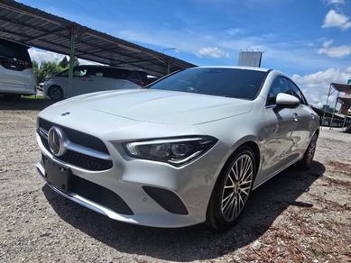 *2020 Mercedes Benz CLA180 1.3 TURBOCHARGED (A)