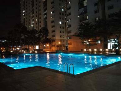 Apartment Aman Heights Condominium Serdang Seri Kembangan free hold