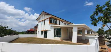 Semi - Detached Corner Unit