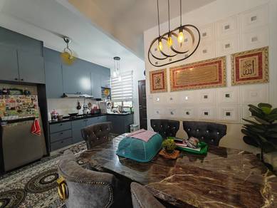 RENOVATED CANTIK Teres 2 Tingkat Bandar Springhill Port Dickson