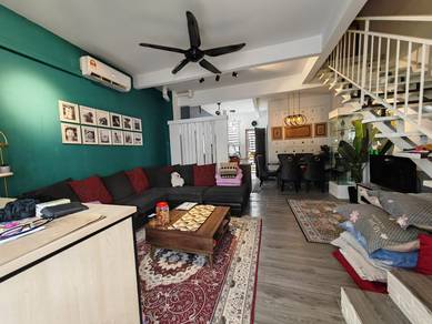 RENOVATED CANTIK Teres 2 Tingkat Bandar Springhill Port Dickson