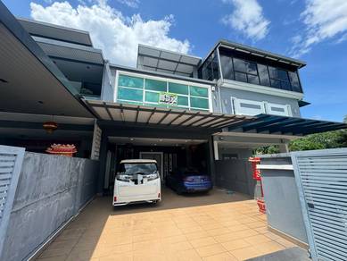 3.5-storey-Terraced-House-for-sale-Rawang-Selangor