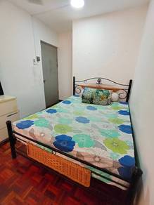 Furnished Spacious Middle Bedroom for Rent in Pantai Hillpark Phase 2