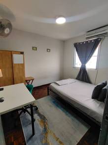 Fully Furnished Middle Bedroom for Rent in Pantai Hillpark Phase 2