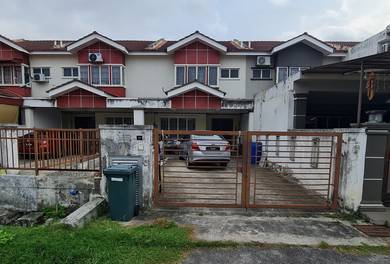 Double Storey Taman Reko Mutiara Near UKM Bangi MRT Hentian Kajang