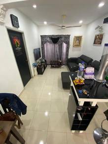 High Floor with view, Done renovation with kitchen cabinet, have lift