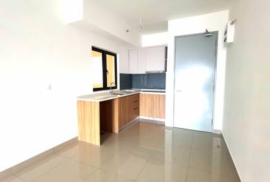 {BRAND NEW} M Luna Condo Partly Furnished Kepong HOT FAST