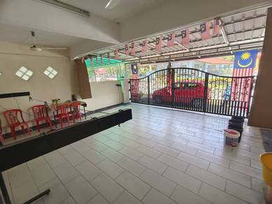 [Renovated Extend]2-Storey Terrace Jalan Seroja,SBCR Saujana Utama