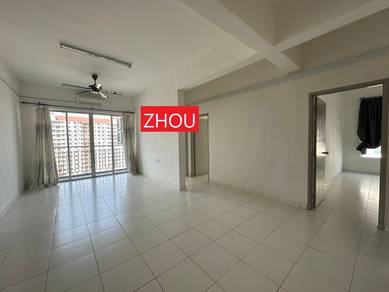 Golden Triangle, Partially Furnished & Renovated, 2 Carpark, 1310sf