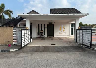 Banglo Corner Lot Taman Rupawan Indah