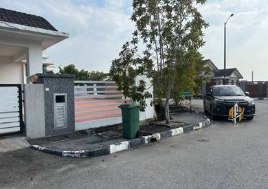 Banglo Corner Lot Taman Rupawan Indah