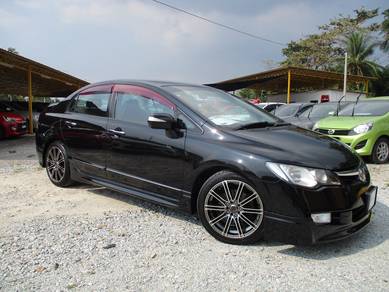 Honda CIVIC 2.0 i-VTEC (A) Blacky Civic