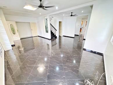 GOOD OFFER 2 Storey Semi D Laman 2 Bandar Seri Putra Bangi RENOVATED