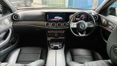 Mercedes Benz E350 2.0 AMG LINE (CKD) (A)