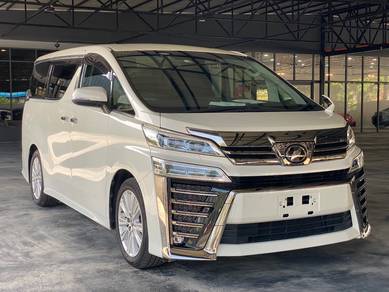 Toyota VELLFIRE 2.5 ZA (A) READY STOCK