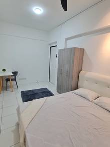 Big Middle Room for Couple. Near Karpal Singh, Jelutong.