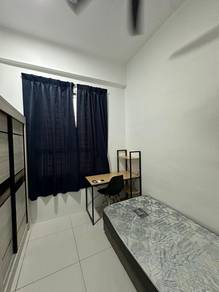 All Chinese Single Room for Rent @ Jelutong. Mixed Gender unit.