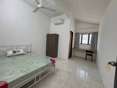 With Furnished @Room_ Near to Hospital Teluk Intan available for Rent