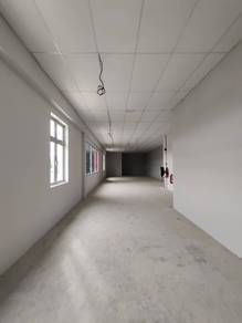 Prime 1.5-storey Semi-detached Factories For Rent Taman Ria Jaya