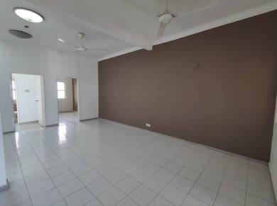 RENOVATED & NEARBY SURAU 1.5 Storey TOWNHOUSE Presint 16 Putrajaya