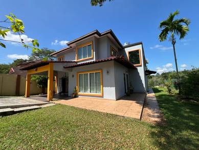 Double Storey Bungalow at Kenanga Garden, Sungai Buloh Country Resort