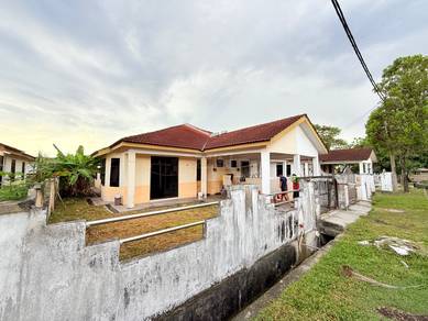 Semi D Setingkat🏡(Luas✅) di SP Height Untuk Dijual