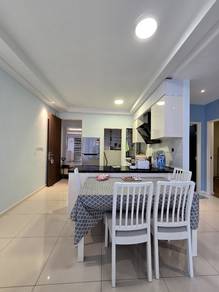 Tri Pinnacle - Fully Furniture - Include Wifi