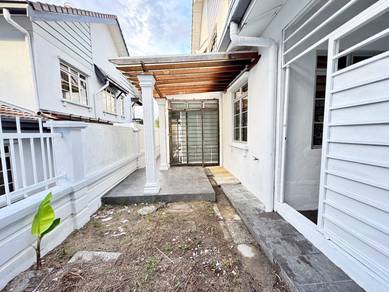 RUMAH CANTIK 2 Storey Semi D Laman 2 Bandar Seri Putra Bangi RENOVATED