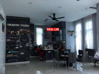 LANDED SALE 2.5 STOREY At JALN BUNGA TELANG FULLY RENOVATED