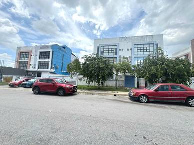 CORNER LOT 3 Storey Semi-D Factory Bukit Jelutong U8 Shah Alam