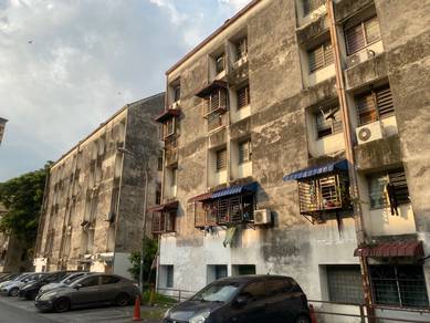 Taman Kobena Apartment