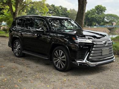 Lexus LX600 3.4, full black, 7 seater,rear tv