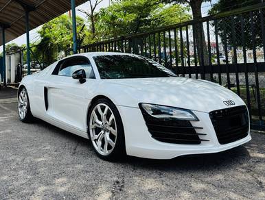 Audi R8 4.2 FSI QUATTRO (A)