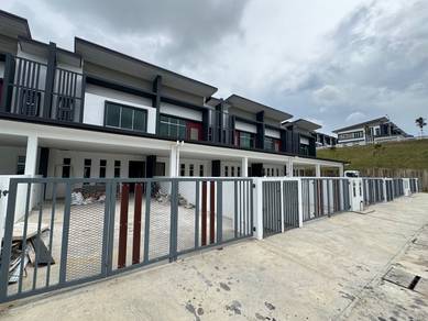 2 Storey Terrace (4R4B) Parklane 2 Bukit Sepanggar - For Sale