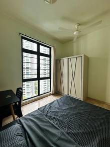 Medium Room @The Henge Kepong Short Walk to MRT Metro Prima & Bus Stop