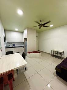 Medium Room @The Henge Kepong Short Walk to MRT Metro Prima & Bus Stop