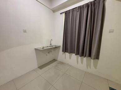 Pinang Laguna Penthouse Condo [Perai] Partially Furnished Ready Unit !