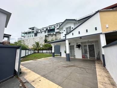 Corner Double Storey, Taman Ukay Bistari, Ampang for Sale