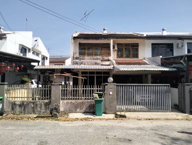 A 2-storey semi-detached house at Taman Sultan Abdul Halim (For Sale)