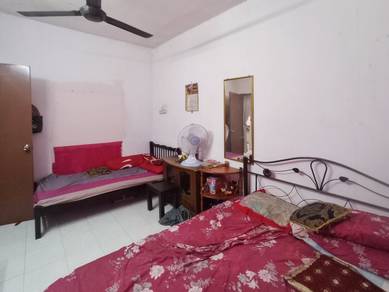 RENOVATED👍FULLY FURNISHED AIRCOND WATER HEATER👍Flat Taman Pulasan