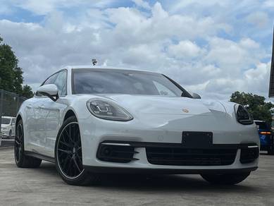 Porsche PANAMERA 3.0 (A) TURISMO