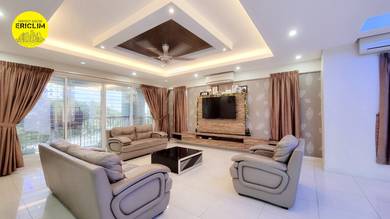 Nice Deal !! Platino Luxury Condo, 2476 Sqft, Low Floor, Furnish Reno