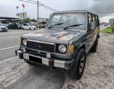 Mitsubishi PAJERO WAGON 2.6(M)4G54 4X4 SUV ANTIQUE