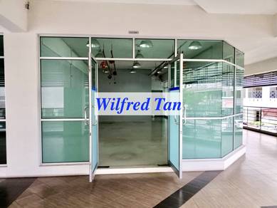 One Square 890sqft 1st Floor Office facing road full window negotiable