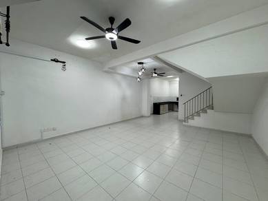Pulai Mutiara @ Renovated Unit with Guard & Gated